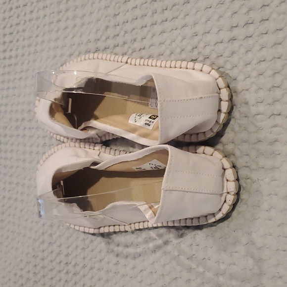 NWOT Havaianas Shoes White Size 10 (#12) - Picture 2 of 7
